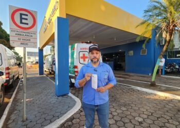 Em fiscalização, deputado Delegado Camargo defende profissionais da saúde e se posiciona contra terceirização