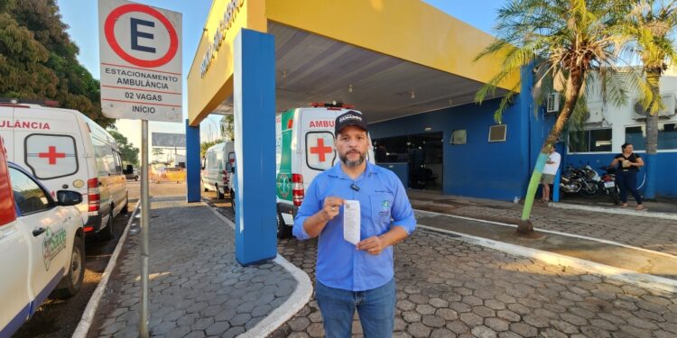 Em fiscalização, deputado Delegado Camargo defende profissionais da saúde e se posiciona contra terceirização