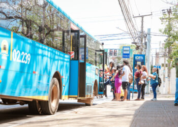 Prefeitura de Porto Velho disponibiliza ônibus para evento na Vila Nova de Teotônio