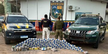 PRF em Rondônia, após troca de informações com o BPFron, apreende mais de 125 kg de entorpecentes em Porto Velho