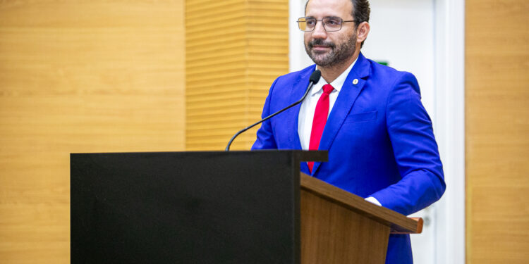 Ribeiro do Sinpol convida profissionais de Educação Física e familiares para solenidade na Assembleia Legislativa