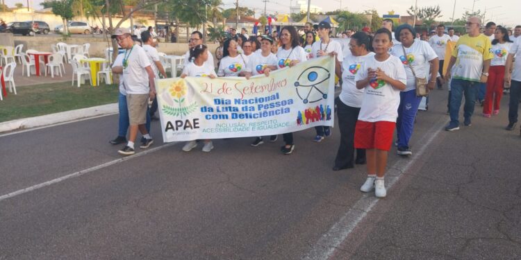 Caminhada celebra o Dia Nacional da Luta da Pessoa com Deficiência em Porto Velho