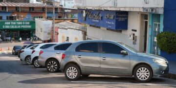 Prefeitura de Porto Velho inicia nova sinalização horizontal e vertical na rua Irmã Capelli