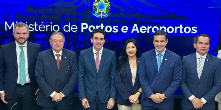 Projeto de Cristiane Lopes que Amplia Voos para Rondônia Avança com Apoio de Ministro