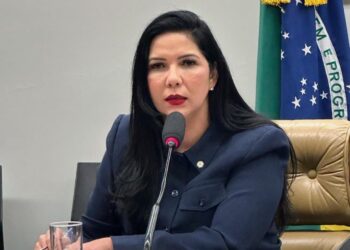 Deputada Cristiane Lopes Vota SIM à Urgência do PL da Anistia