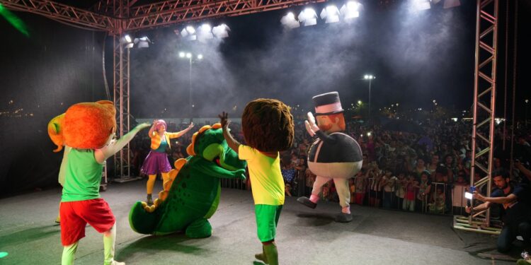 Festa no Parque da Cidade é sucesso de público com show gratuito do Mundo Bita