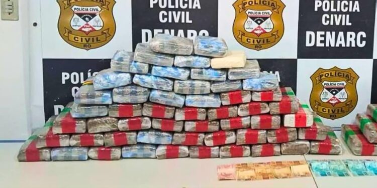 POLÍCIA CIVIL APREENDE CERCA DE 70 QUILOS DE SKUNK E PRENDE QUATRO PESSOAS EM OPERAÇÃO INTEGRADA
