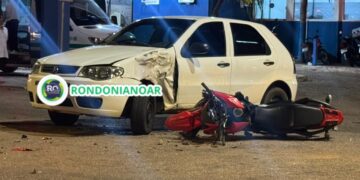 JPII: Motoboy fica gravemente ferido ao colidir em carro em frente ao hospital