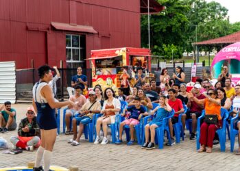 Alegria, arte e acessibilidade chegam à Zona Leste com o projeto “Circolando com o Palhaço Pingo