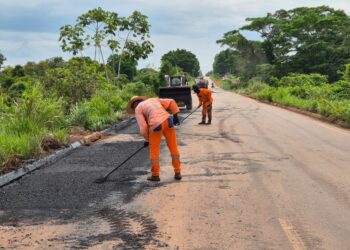 Governo de RO inicia manutenção na pavimentação asfáltica na RO-010 entre Rolim de Moura e Nova Brasilândia d’Oeste