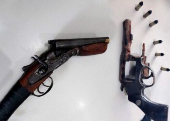 OURO PRETO DO OESTE – POLÍCIA MILITAR APREENDE ARMAS DE FOGO E PRENDE QUATRO SUSPEITOS POR ASSOCIAÇÃO CRIMINOSA
