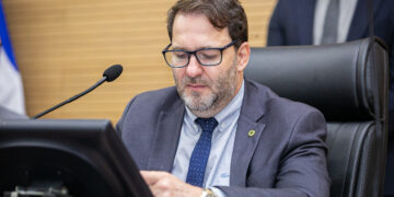 Deputado Alex Redano solicita reforma de ponte sobre o Rio Preto, em Rio Crespo