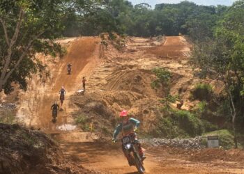 Porto Velho é palco da 8ª etapa do Campeonato Estadual de Motocross