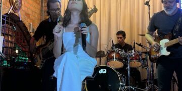 Cantora Natália Rosa: A nova geração da música em Porto Velho