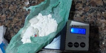 Polícia Militar fecha ponto de tráfico de drogas e prende dois suspeitos em Cacoal