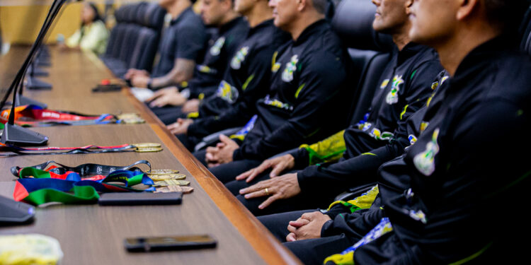 Atletas policias do estado de Rondônia receberam homenagem em sessão solene
