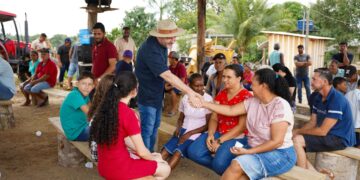 Alex Redano acompanha entrega de implementos agrícolas e reforça apoio ao produtor rural em Campo Novo de RO