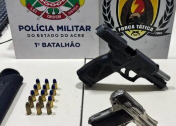 Homem é preso com duas armas de fogo