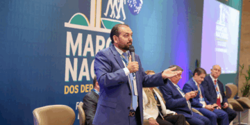 Laerte Gomes integra debates da 1ª Marcha Nacional dos Deputados Estaduais e reforça posição contra a PEC 38/2025