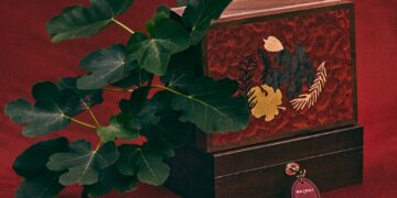 Natura Bothânica e WAIWAI Rio apresentam peça exclusiva e limitada para o Natal 2025