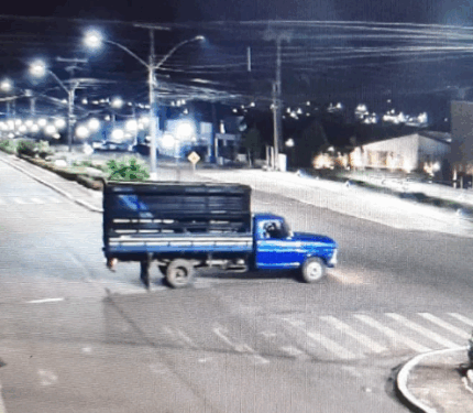 10º BPM – POLÍCIA MILITAR EM ROLIM DE MOURA RECUPERA F-4000 ROUBADA EM JI-PARANÁ.