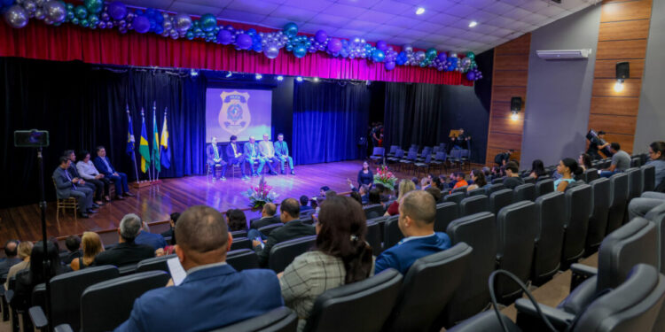 Governo de RO celebra Dia do Perito Criminal com entrega da Medalha Cícero de Souza
