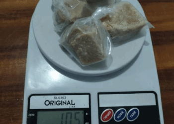 ALTO PARAÍSO – PM APREENDE 105 GRAMAS DE ENTORPECENTE EM AÇÃO CONJUNTA COM NÚCLEO DE INTELIGÊNCIA