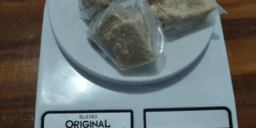 ALTO PARAÍSO – PM APREENDE 105 GRAMAS DE ENTORPECENTE EM AÇÃO CONJUNTA COM NÚCLEO DE INTELIGÊNCIA