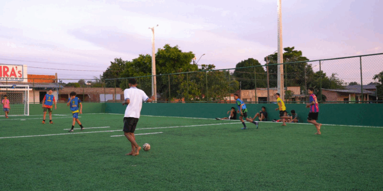 Quadra Sebastião Jorge de Oliveira é entregue no bairro Aeroclube