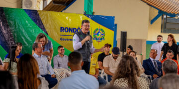 Entrega de equipamentos e anúncio de investimentos são realizados pelo governo de RO em Colorado do Oeste