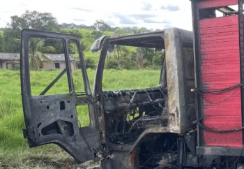 Idoso morre após sofrer descarga elétrica durante transporte de gado em RO