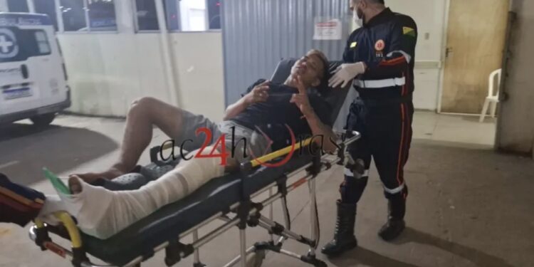 Filho tenta defender mãe e é agredido por padrasto