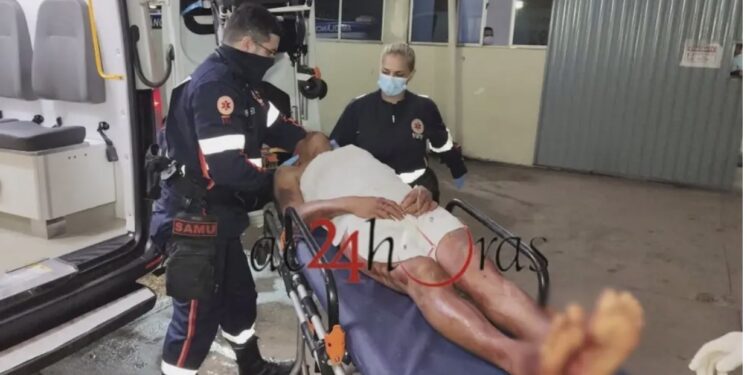 Morador em situação de rua é ferido com facada no pescoço no Segundo Distrito