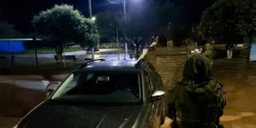 OPERAÇÃO MADEIRA MAMORÉ: EM GUAJARÁ-MIRIM FORÇAS DE SEGURANÇA RECUPERAM VEÍCULO FURTADO