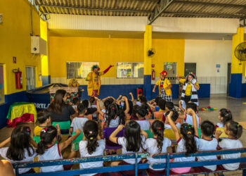 Orientações de trânsito somam 1.852 palestras e alcançam 234 escolas de Rondônia em 2025