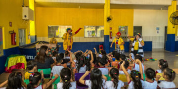 Orientações de trânsito somam 1.852 palestras e alcançam 234 escolas de Rondônia em 2025