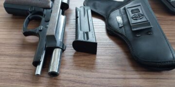 TENTOU VENDER – PMRO APREENDE PISTOLA .765 EM VILHENA