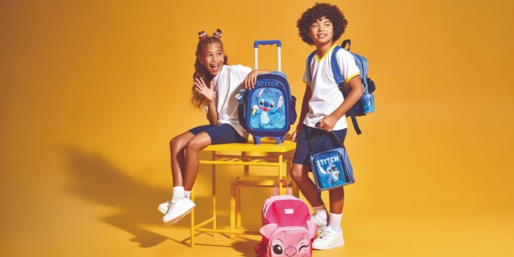 Casa & Estilo lança coleções de Stitch & Angel e Mickey & Minnie para a Volta às Aulas 2026