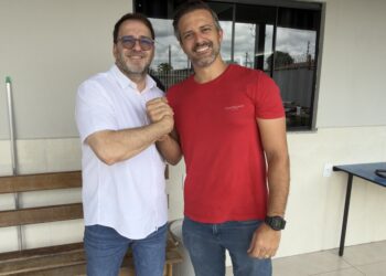 Deputados Alex Redano e Lucas Torres comemoram empenho R$ 1,7 milhão para recuperação de estradas vicinais em Buritis