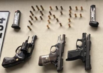 PRF apreende armas de fogo e munições durante fiscalização na BR-316, em Castanhal/PA