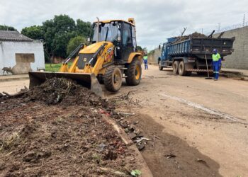 Marcos Freire e Ronaldo Aragão recebem força-tarefa de limpeza e manutenção urbana