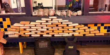 PRF e Força Tática apreendem 73 kg de skunk após perseguição em Rondonópolis