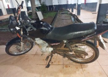 PMRO AGE RÁPIDO E RECUPERA MOTOCICLETA FURTADA INSTANTES APÓS O CRIME