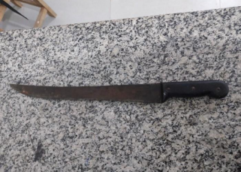 POLÍCIA MILITAR INTERVÉM EM OCORRÊNCIA DE VIOLÊNCIA DOMÉSTICA E IMPEDE AGRESSÃO EM IGREJA