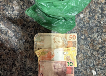 POLÍCIA MILITAR PRENDE SUSPEITO POR TRÁFICO DE DROGAS APÓS DENÚNCIA ANÔNIMA