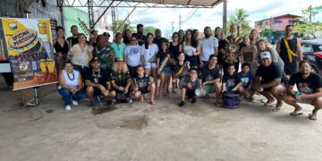 FAMÍLIA ASFALTÃO ENTREGA CERTIFICADOS AOS PARTICIPANTES DA OFICINA DE PERCUSSÃO E INAUGURA SUA SEDE