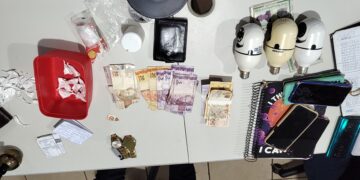 Polícia Militar na Zona Sul: PM conduziu 5 suspeitos por tráfico, incluindo cadeirante, com cocaína e TV de luxo em Porto Velho