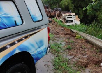 Adolescente de 14 anos e bebê morrem em acidente com carreta na BR 364