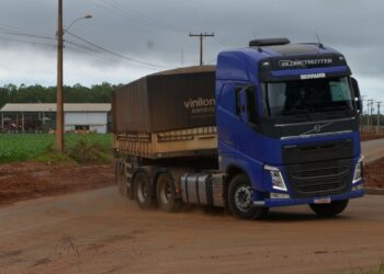 Obras de asfaltamento dos acessos da CTR avançam em Vilhena com investimento do deputado Ezequiel Neiva