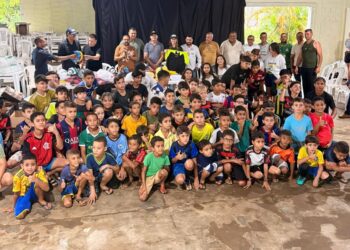 Deputado Laerte Gomes reforça apoio ao esporte com entrega de materiais em Urupá